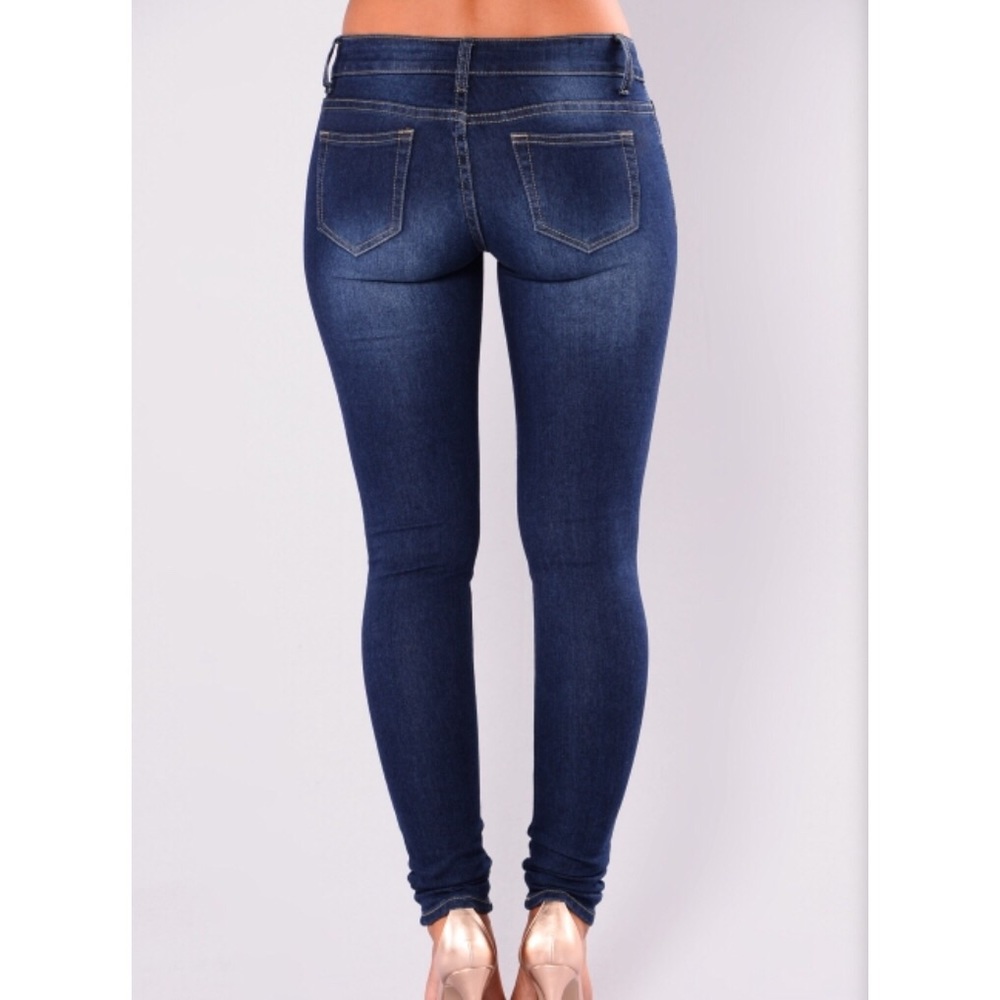 Fashion Nova Jeans - Picture 2 of 5